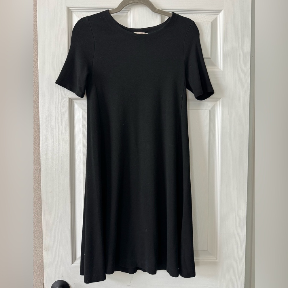 LOFT black short sleeve midi dress size XSP (petite)